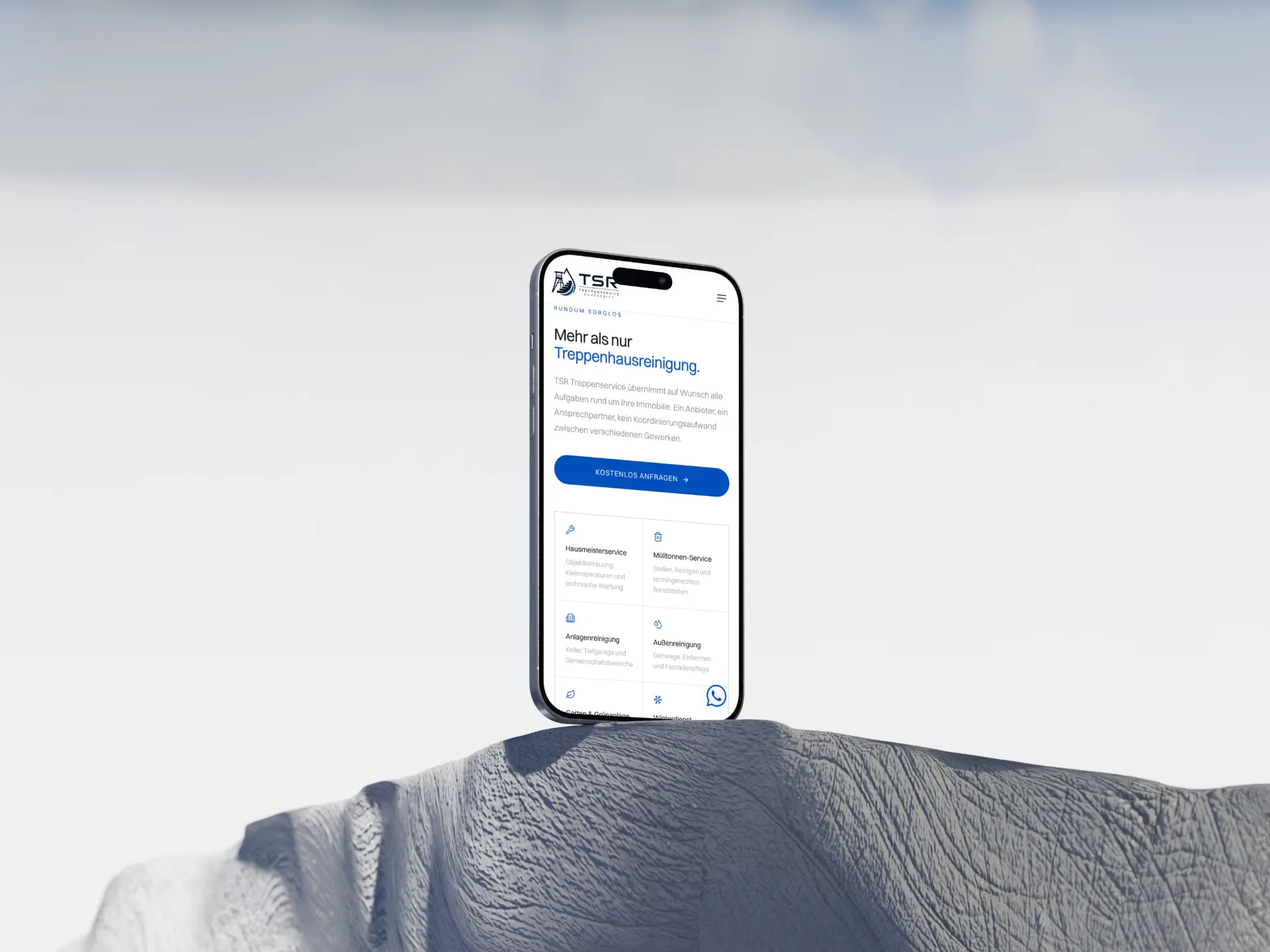 Abschnitt zum gepflegten Treppenhaus von TSR Treppenservice auf einem Smartphone