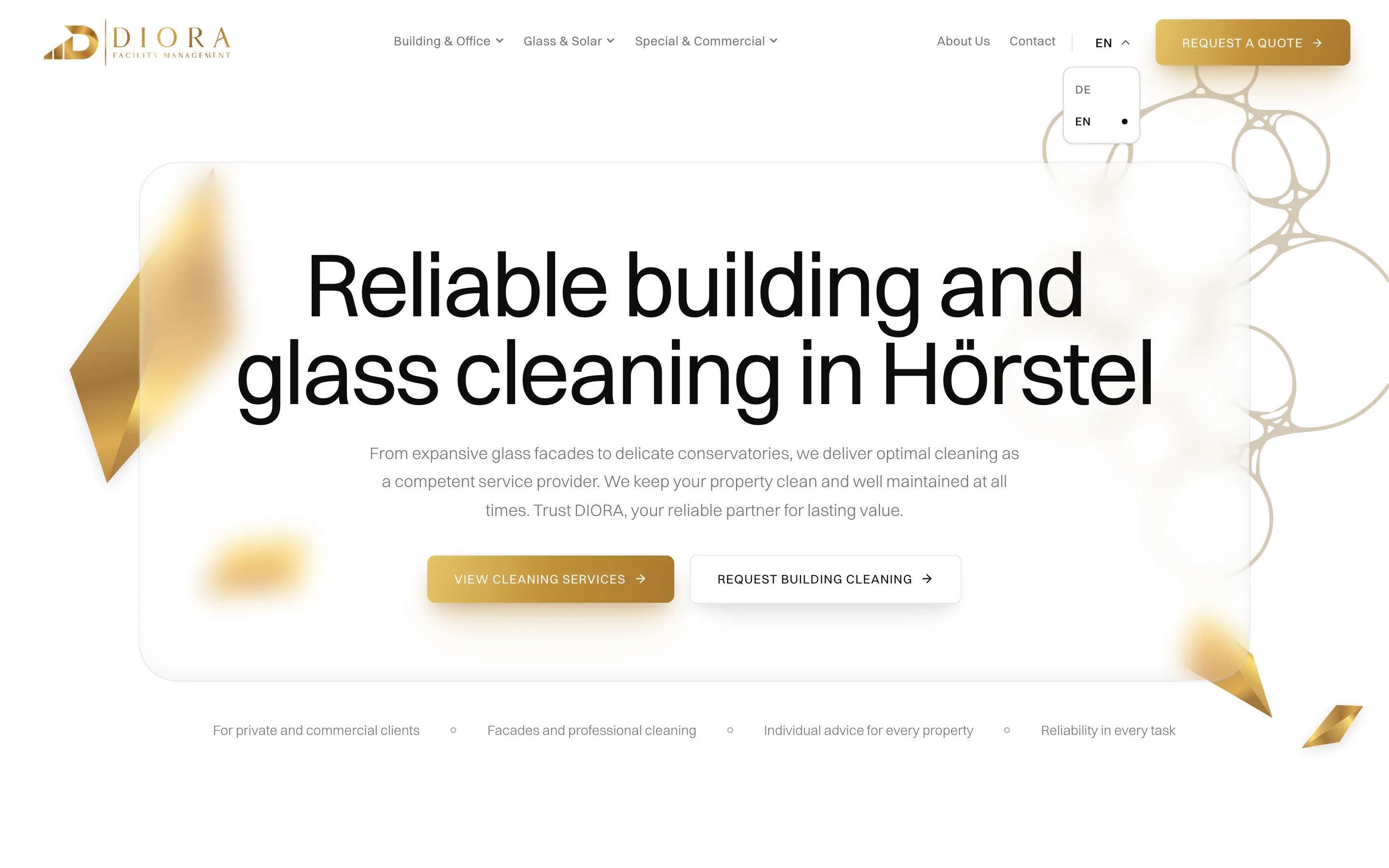 Englische Startseite von Diora Facility Management mit der Überschrift Reliable building and glass cleaning in Hörstel und geöffneter Sprachwahl