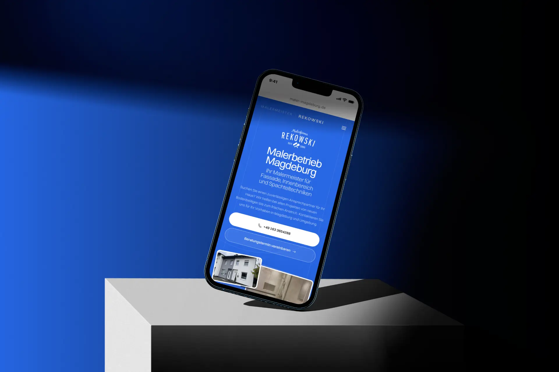 Startseite von Maler Rekowski in der mobilen Ansicht auf einem Smartphone