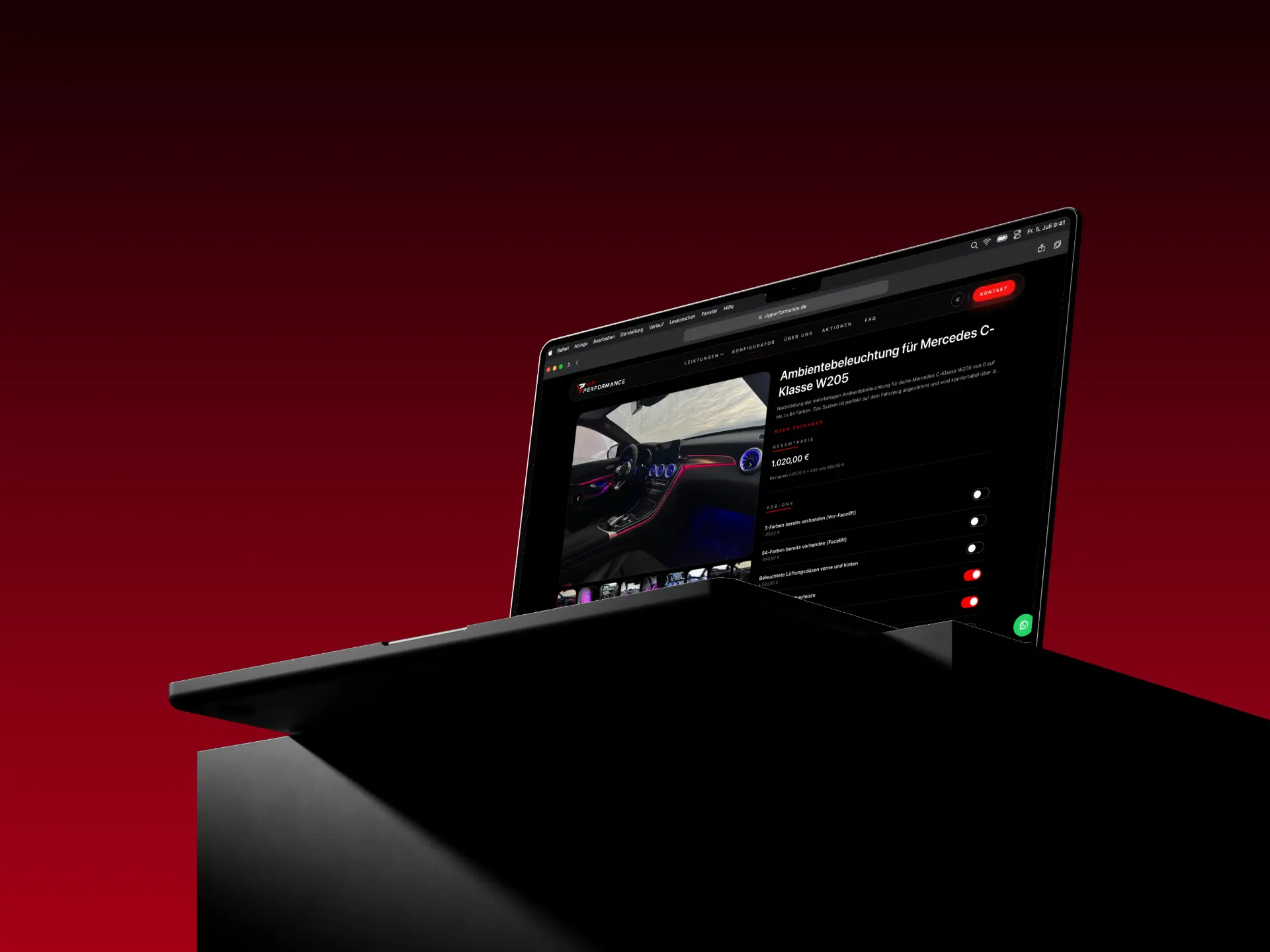 Produktseite einer Ambientebeleuchtung im Shop von VIP Performance auf einem Laptop vor rotem Grund