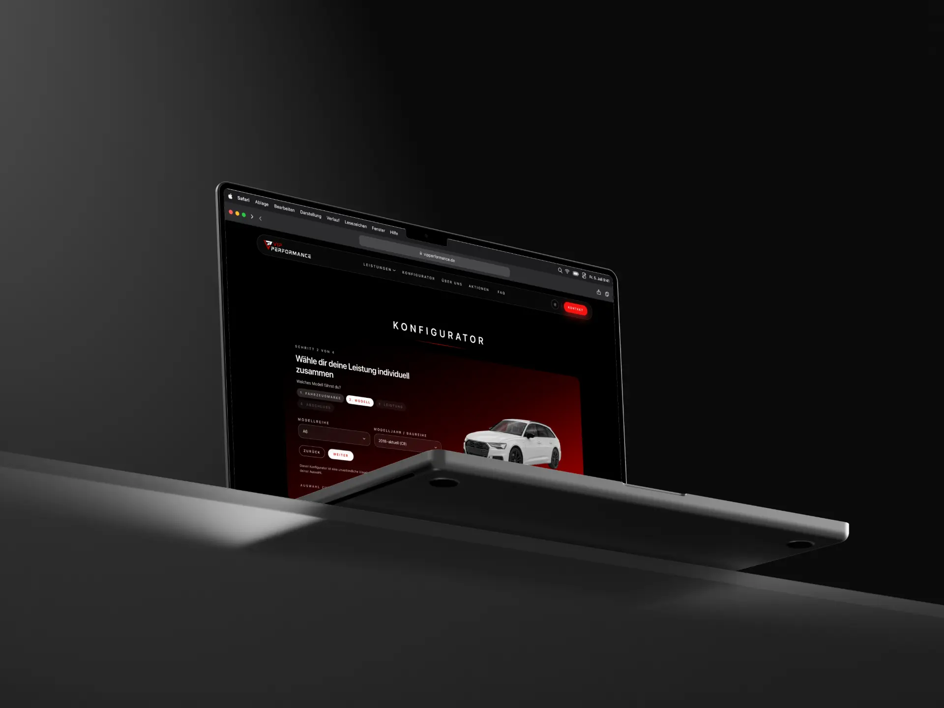 Konfigurator von VIP Performance mit Fahrzeugauswahl auf einem Laptop