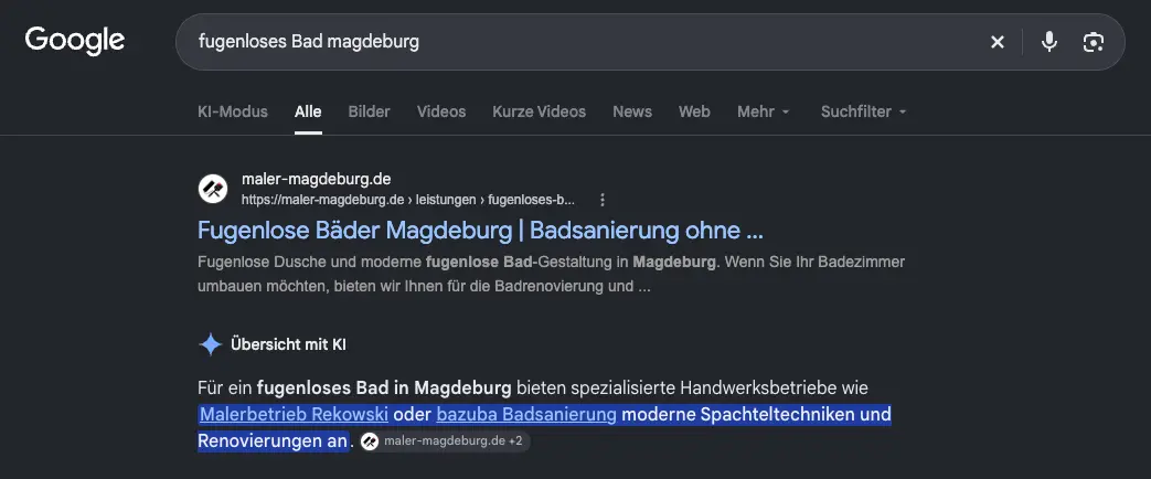Google-Suche nach fugenloses Bad Magdeburg: Die Website von Maler Rekowski steht auf dem ersten Platz, die Übersicht mit KI darunter nennt den Betrieb namentlich