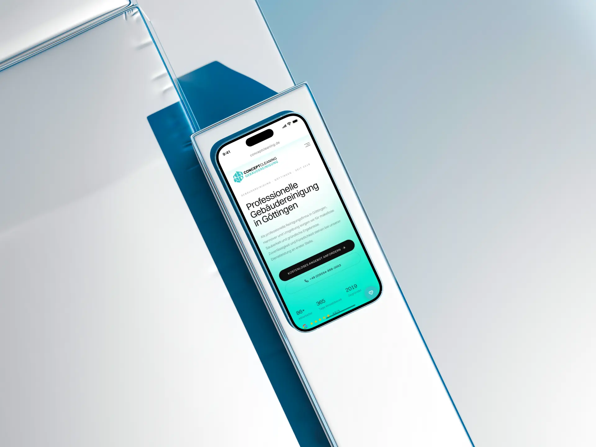 Startseite von Concept Cleaning in der mobilen Ansicht auf einem Smartphone