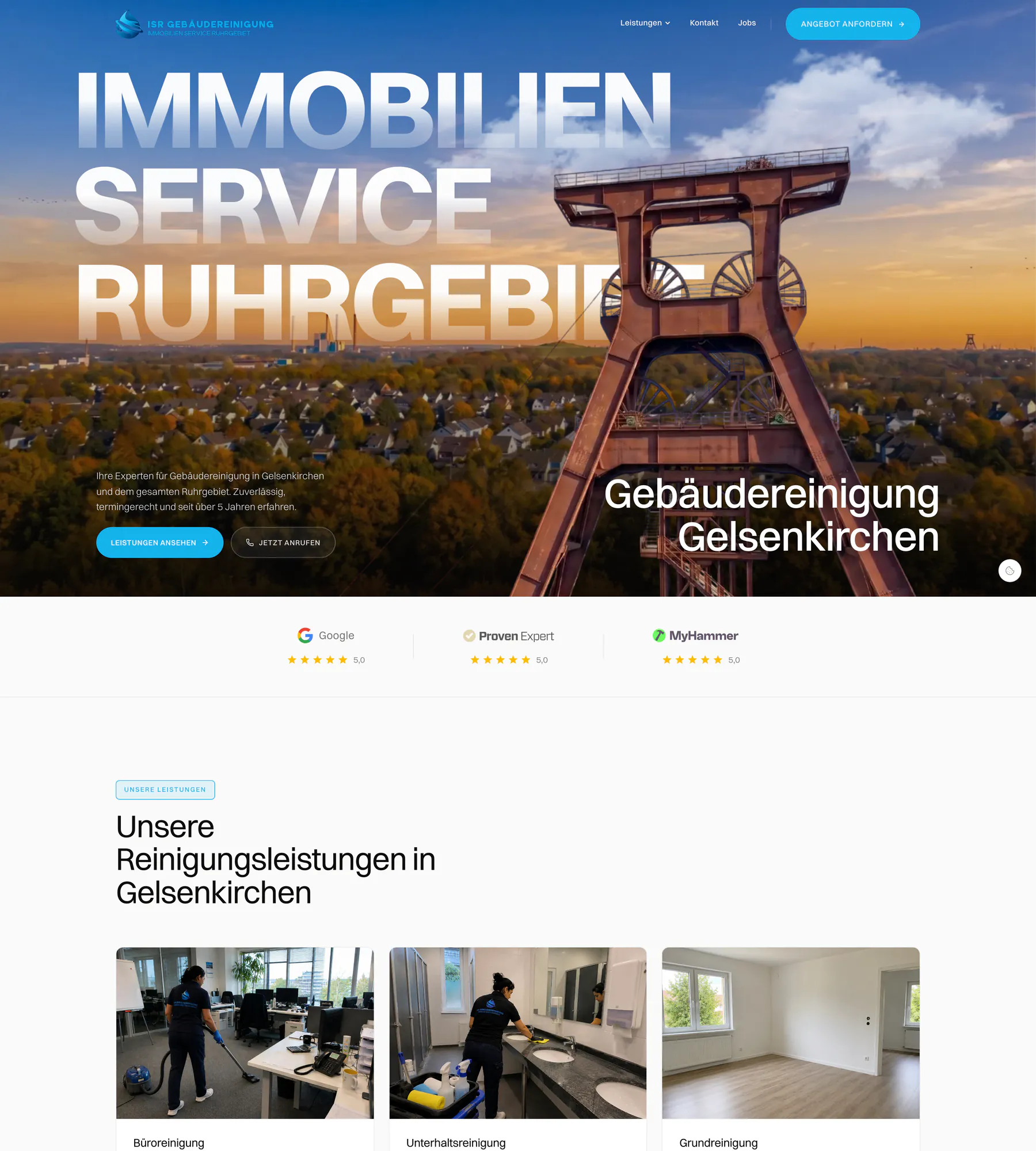 Oberer Teil der neuen Startseite von ISR Gebäudereinigung mit großer Schrift vor einem Förderturm im Abendlicht, den Bewertungen darunter und den ersten Leistungen mit Fotos